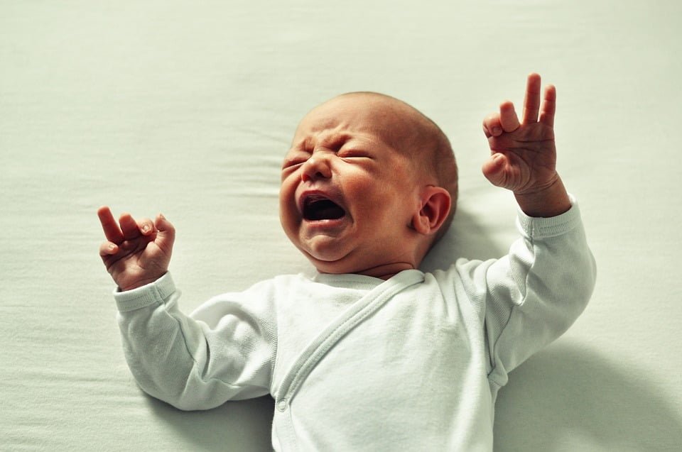 signs and symptoms of hypoglycemia in newborns monro reflex startle reflex