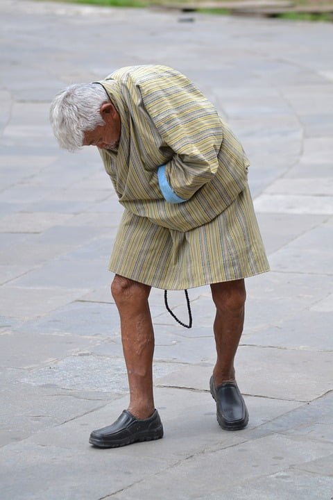 Signs and symptoms of hypoglycemia in old age