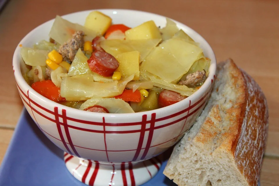 Foods to Avoid While Taking Metformin (Glucophage) 18 stew cabbage for weight loss