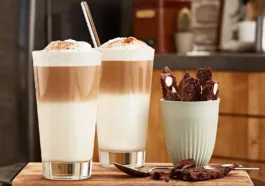 Latte Macchiato high protein starbucks drinks most caffeinated drinks at Starbucks