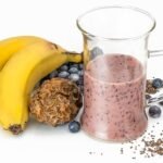 Heart Healthy Foods: Diet as a Therapy for Heart Diseases 26 chia seeds pudding banana blueberry smoothie