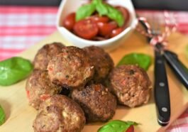 Easy High Protein Dinner Recipes & Ideas chicken meatballs diet