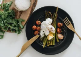 The Impact of Low Carb Diet vs Weight Loss Pills vs Bariatric Surgery on Gut Hormones 1 low carb diet vs weight loss pills vs surgery semaglutide and keto diet rybelsus and wegovy