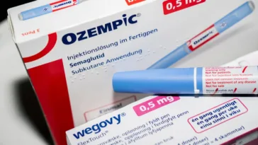 weekly vs monthly semaglutide injections