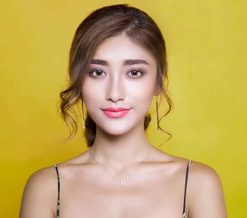 4 Best Facial Exercises to Slim Face and Cheeks 13 4 Best Facial Exercises to Slim Face and Cheeks