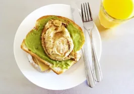 Gastric Bypass Dinner Ideas: 5 Easy and Quick Recipes 7 gastric bypass dinner ideas Avocado egg toast for breakfast after gastric bypass