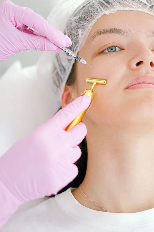 4 Best Facial Exercises to Slim Face and Cheeks 16 face botox injections