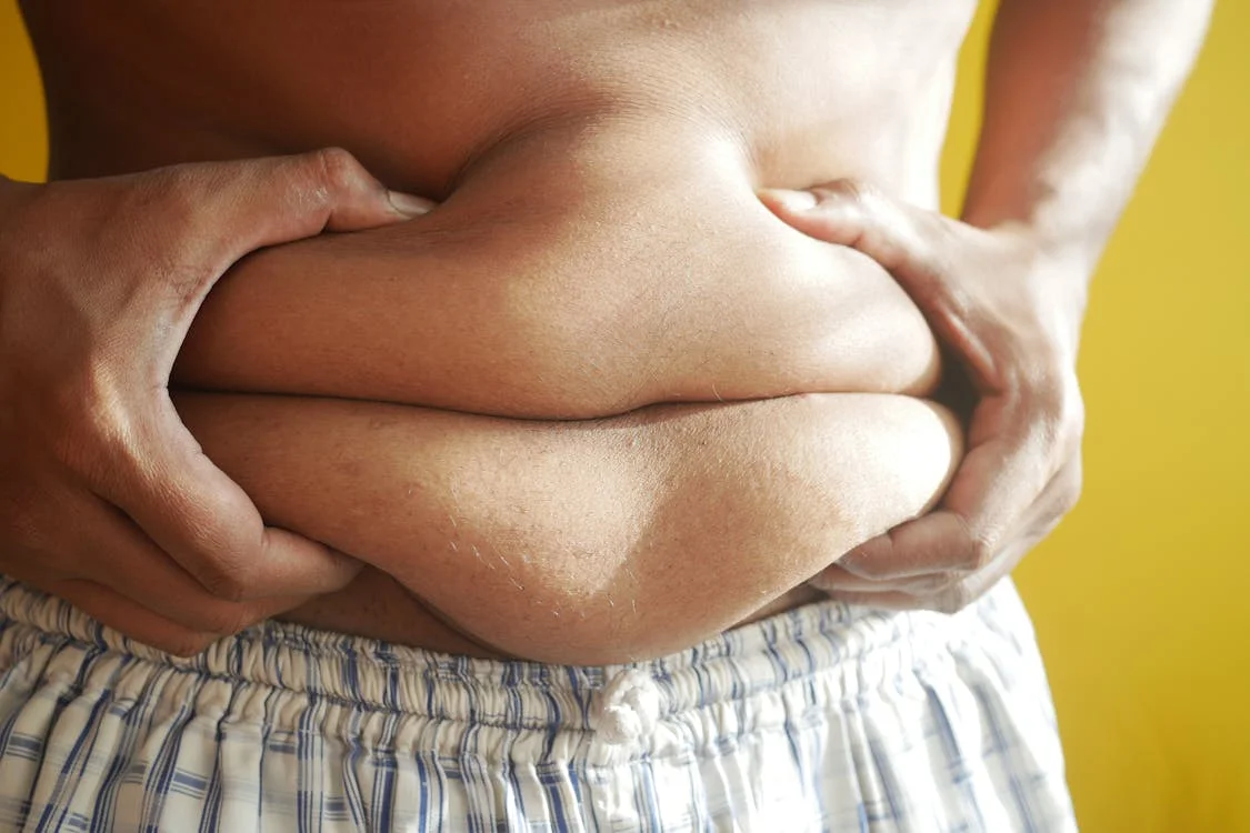 how to hide or get rid of lower belly pooch belly fat