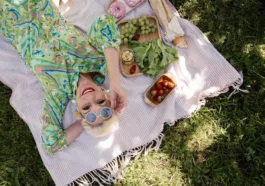 emotional eating stress eating hedonic eating